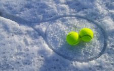 winter-2014-tennis-schnee-ball-top-foto-tobi-designme-624x328